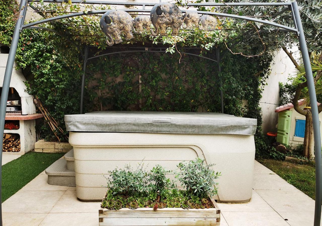 Casa Rustica Con Giardino Villa Caprino Veronese Eksteriør bilde