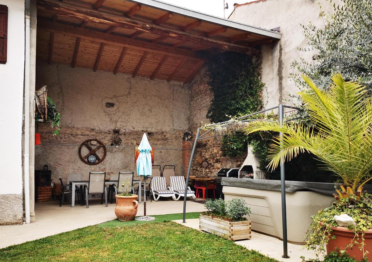 Casa Rustica Con Giardino Villa Caprino Veronese Eksteriør bilde